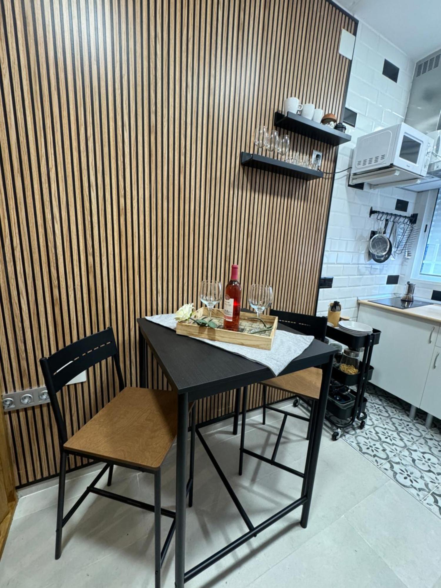 Vistalegre! Pequeno Y Fantastico Loft Cerca Del Metro Apartment Madrid Exterior foto